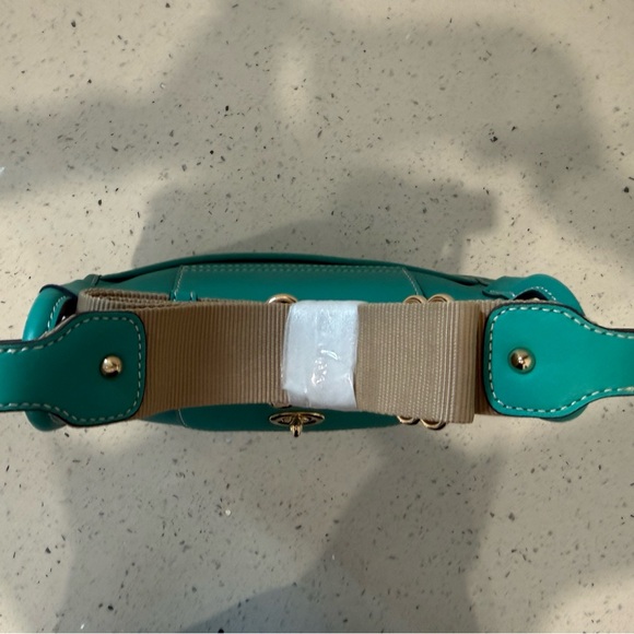 Rare Dooney & Bourke Emerald Messenger 25 Bag - Picture 3 of 12